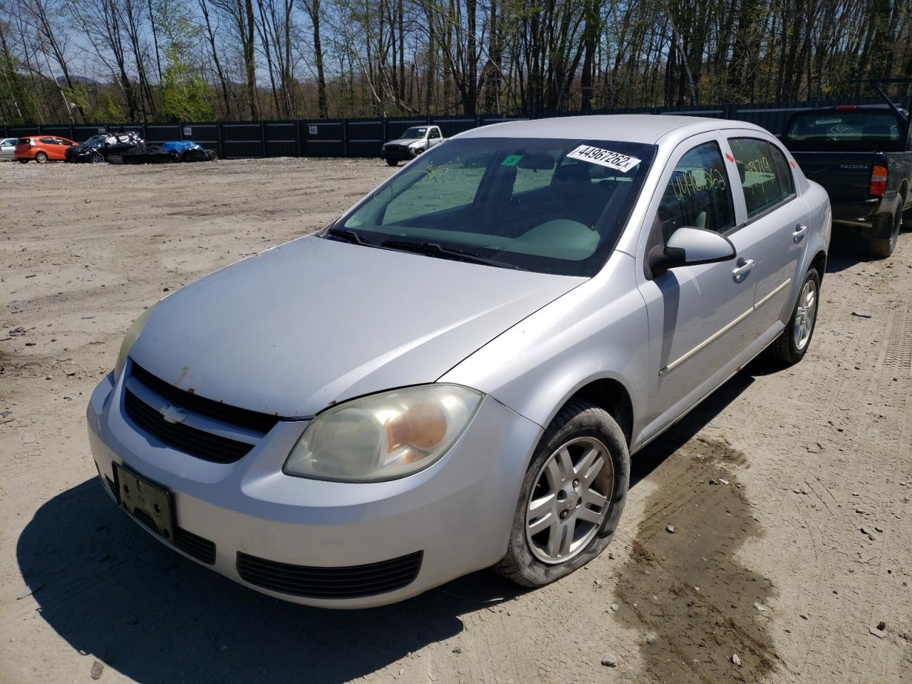 Photo 2 from auction – 2005 CHEVROLET COBALT LS with VIN 1G1AL52F257556697