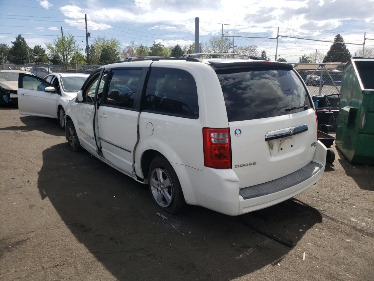 Photo 3 from auction – 2010 DODGE GRAND CARA with VIN 2D4RN5D16AR209813