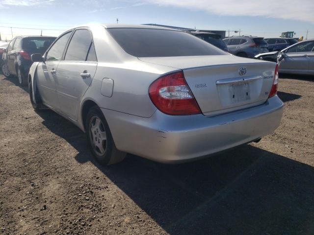 Photo 3 from auction – 2002 TOYOTA CAMRY LE with VIN 4T1BF30K22U526776
