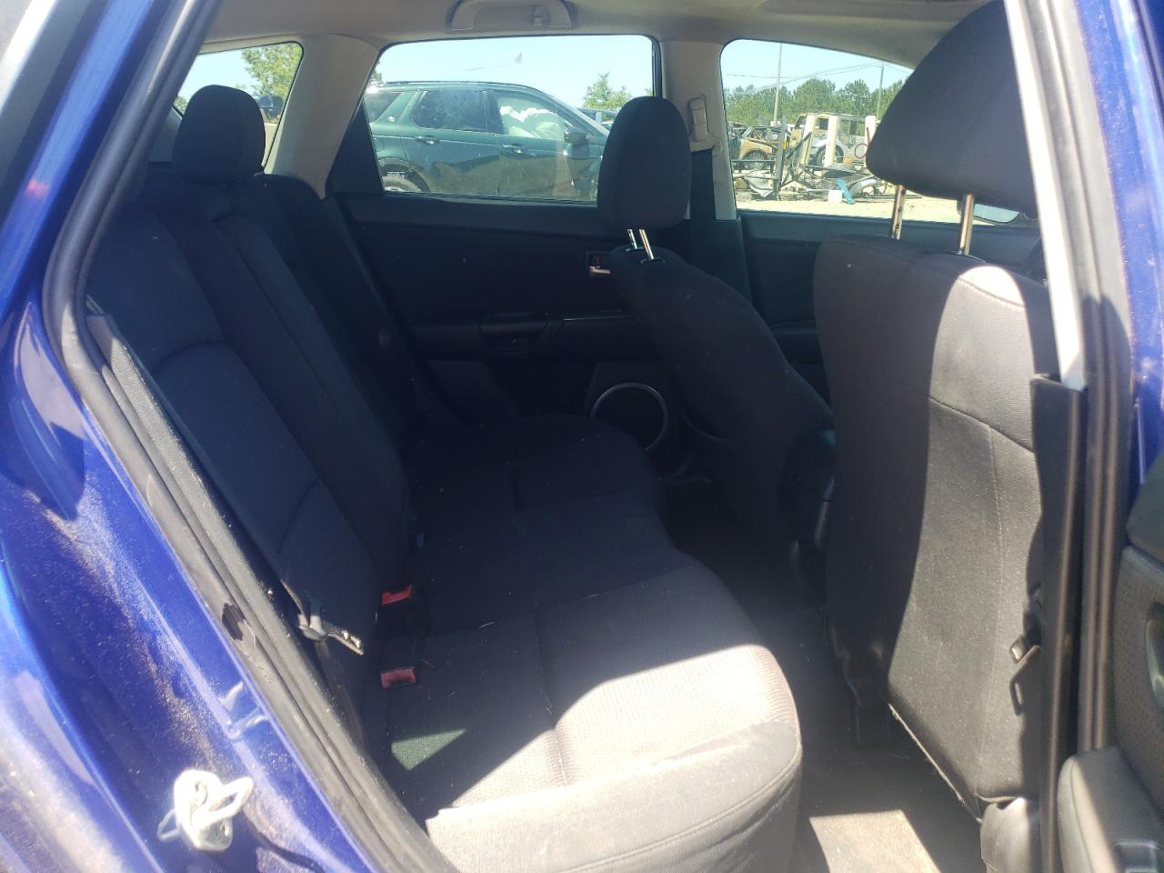 Photo 6 from auction – 2007 MAZDA 3 HATCHBAC with VIN JM1BK143671601169