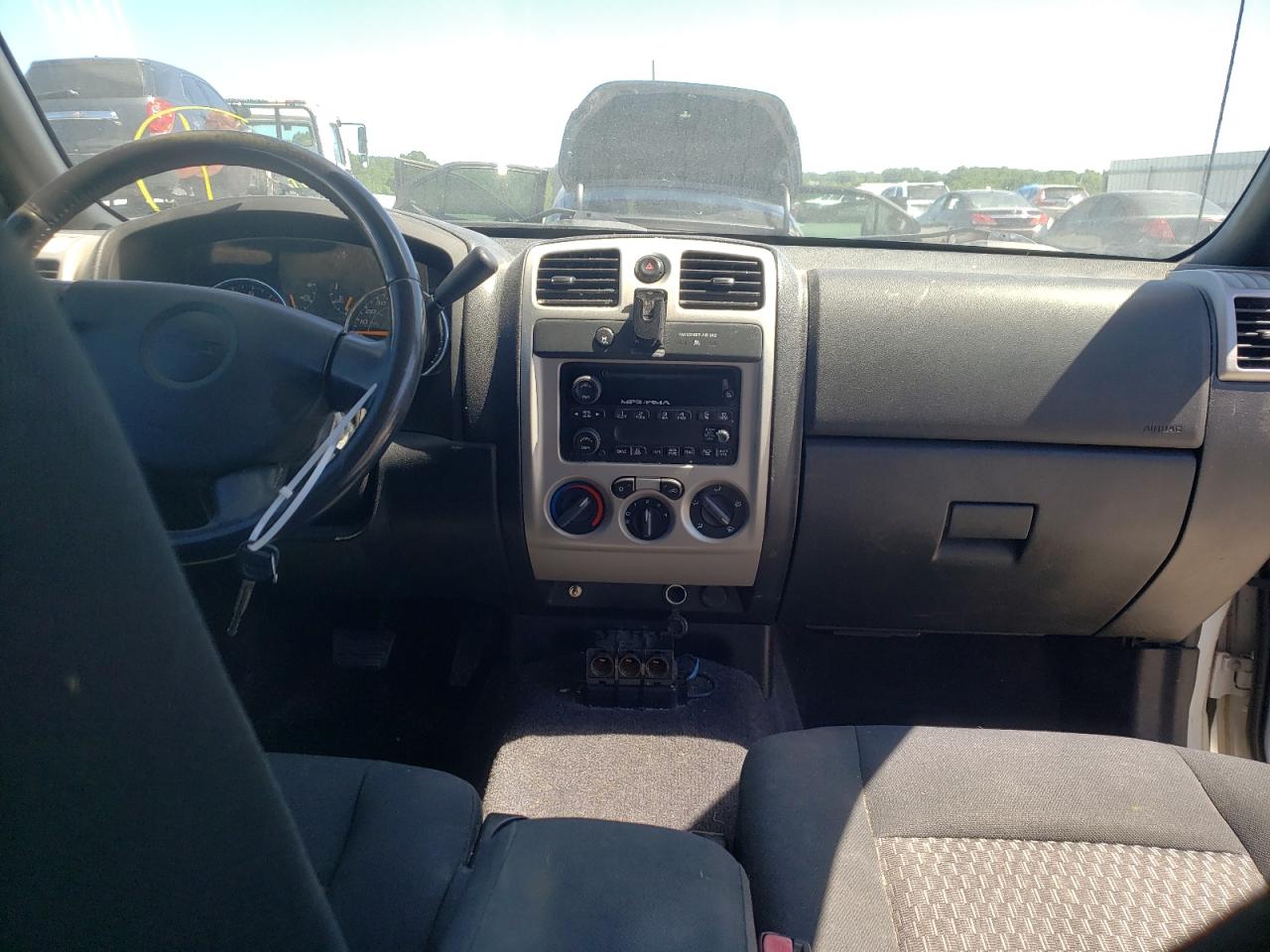 Photo 9 from auction – 2009 CHEVROLET COLORADO with VIN 1GCCS19E498124945