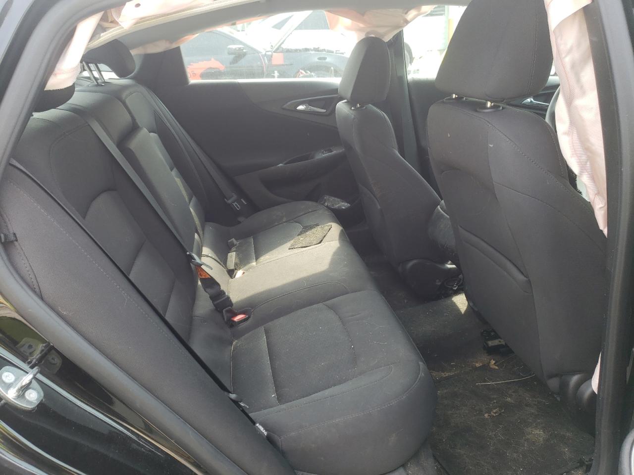 Photo 6 from auction – 2018 CHEVROLET MALIBU LS with VIN 1G1ZB5STXJF109059