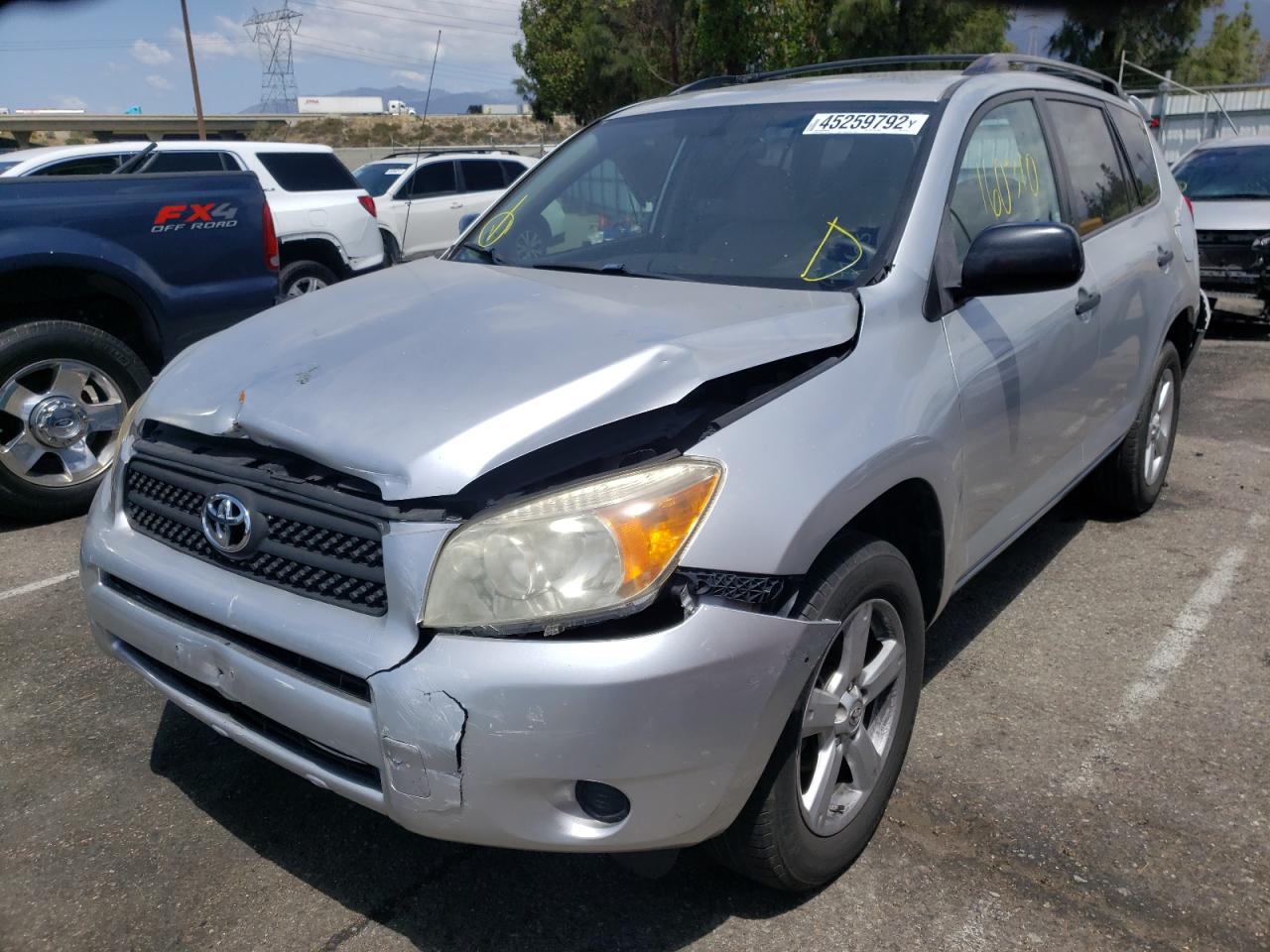 Photo 2 from auction – 2007 TOYOTA RAV4 with VIN JTMZD33VX76041182