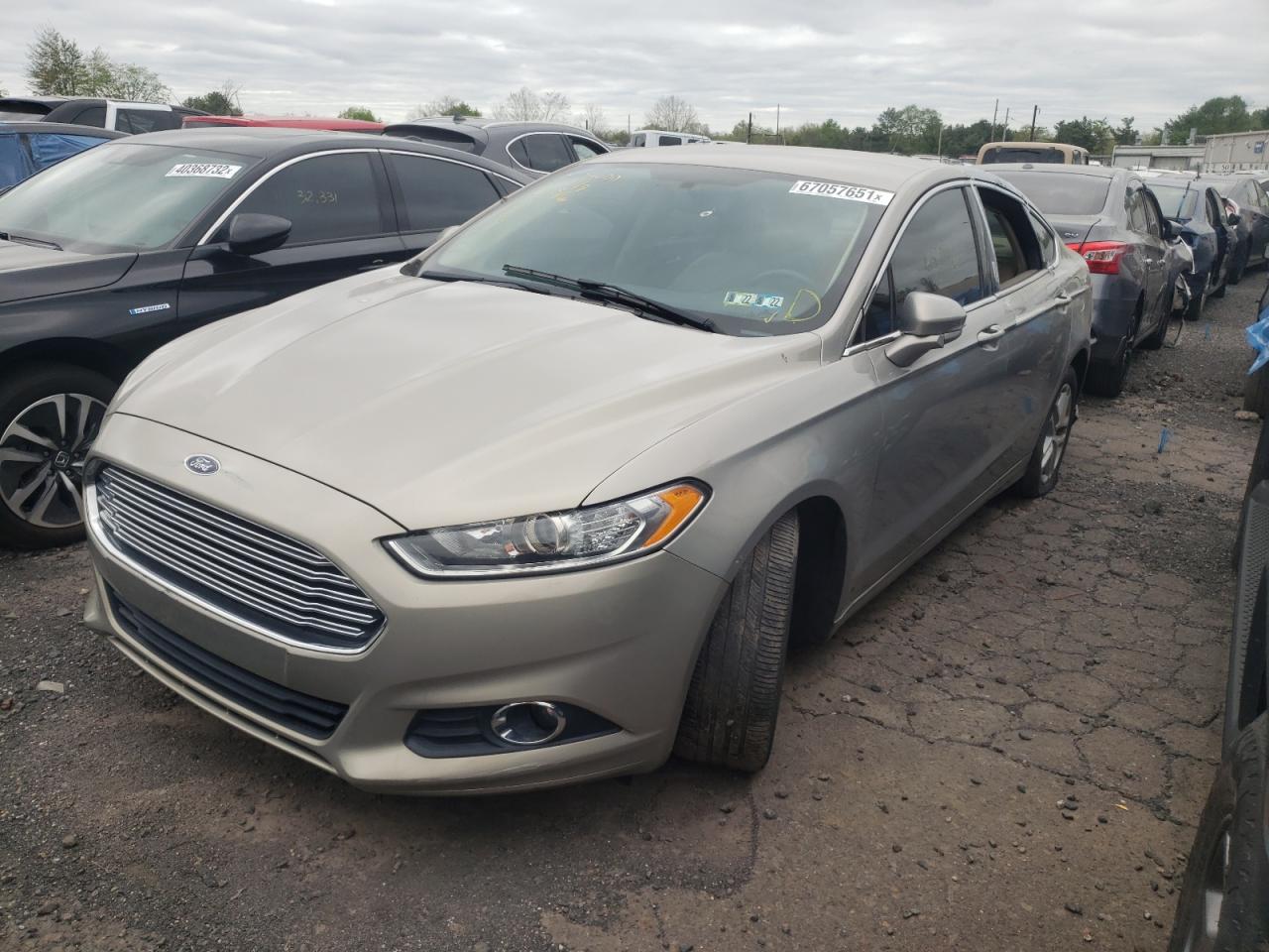 Photo 2 from auction – 2016 FORD FUSION SE with VIN 3FA6P0HD2GR183026