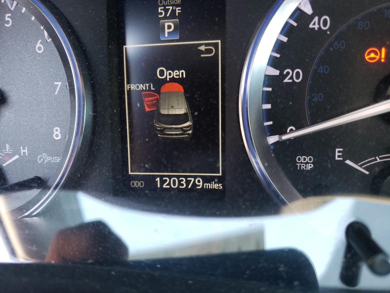 Photo 8 from auction – 2014 TOYOTA HIGHLANDER with VIN 5TDDKRFH0ES010898