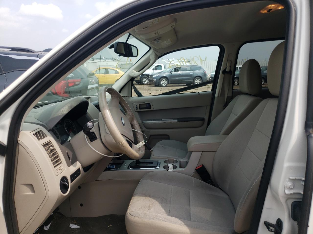 Photo 5 from auction – 2012 FORD ESCAPE XLT with VIN 1FMCU0D72CKB82281