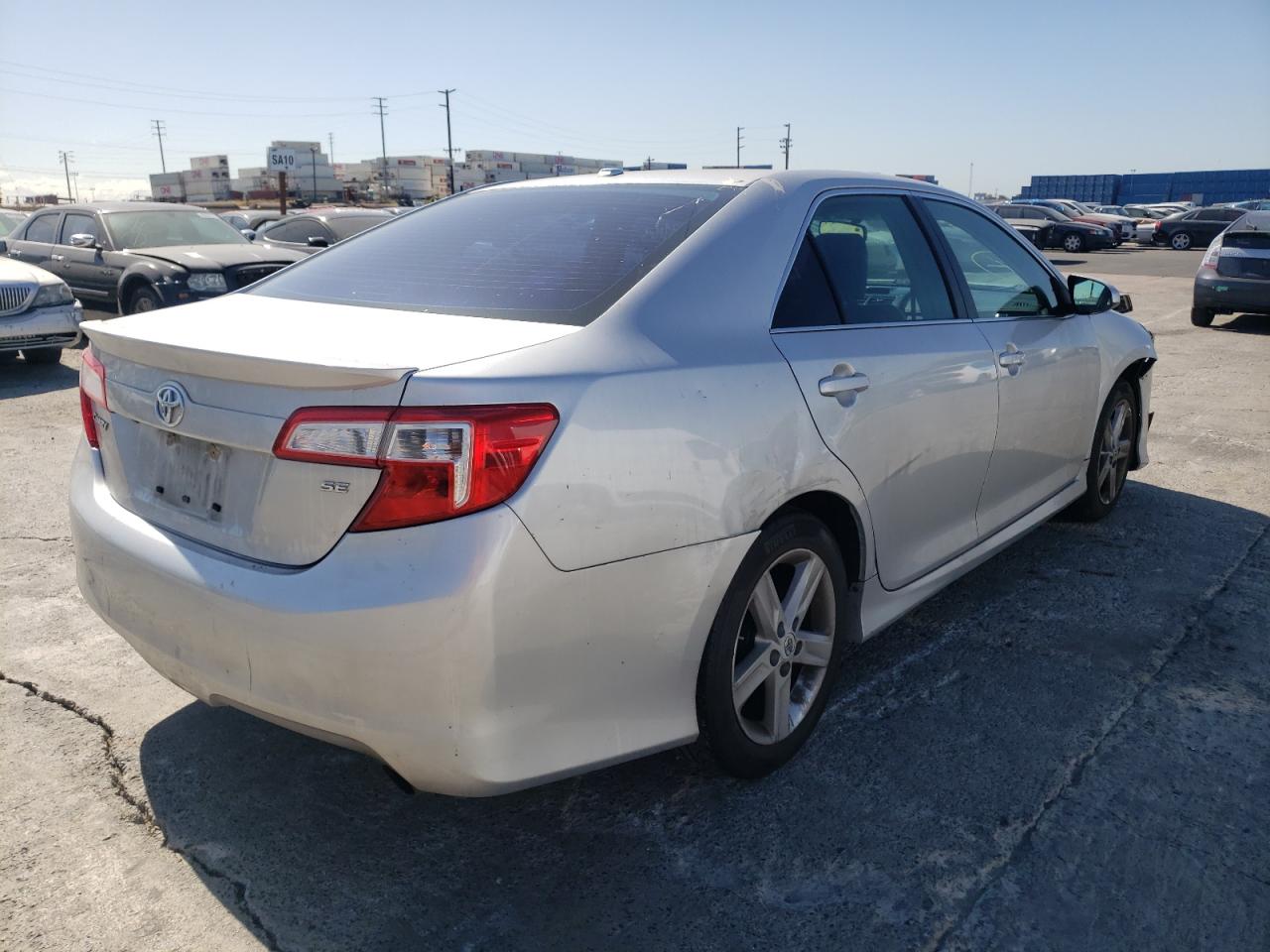 Photo 4 from auction – 2012 TOYOTA CAMRY BASE with VIN 4T1BF1FK2CU065513