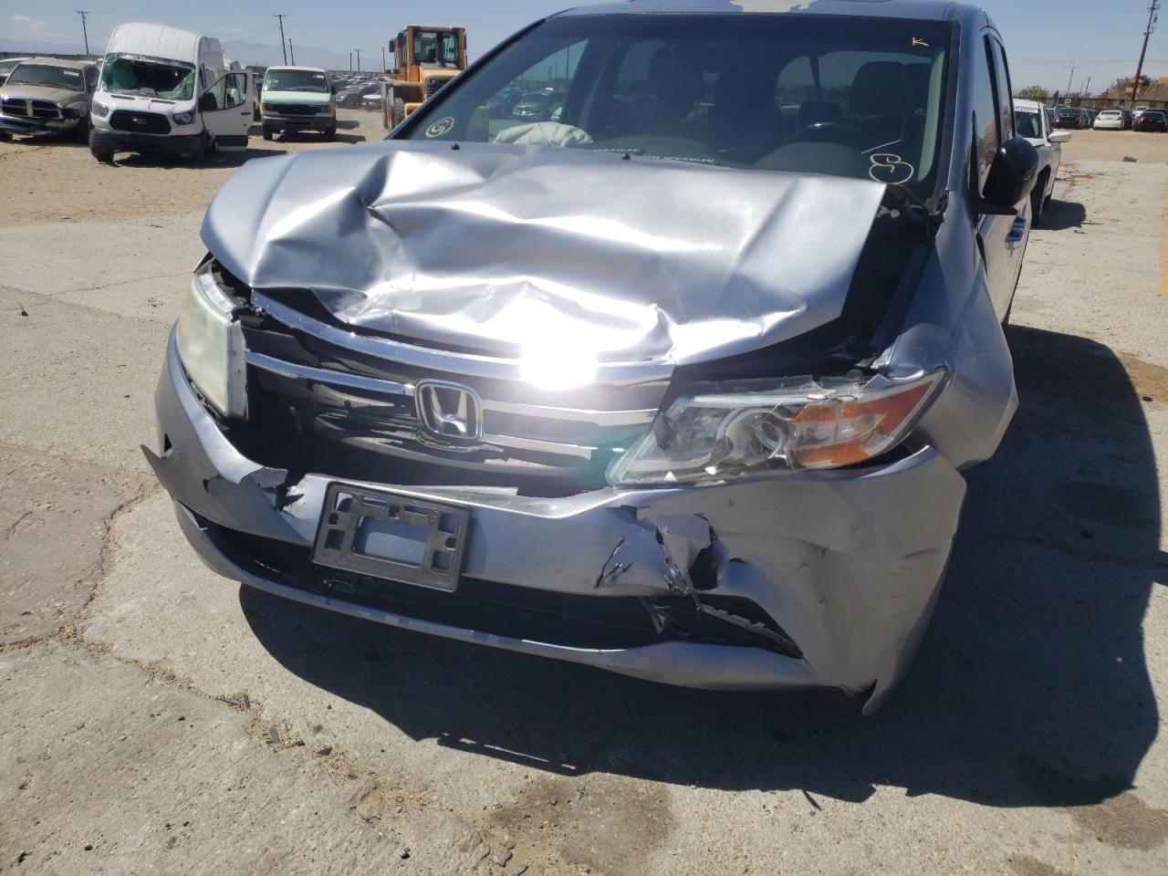 Photo 9 from auction – 2011 HONDA ODYSSEY EX with VIN 5FNRL5H64BB083716