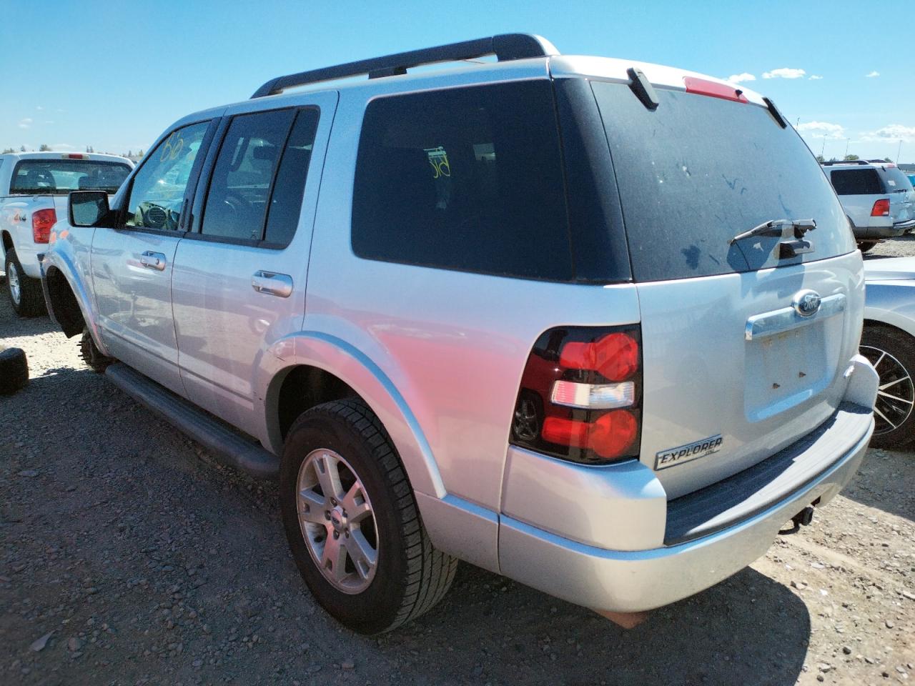 Photo 3 from auction – 2010 FORD EXPLORER X with VIN 1FMEU7DE2AUA93912