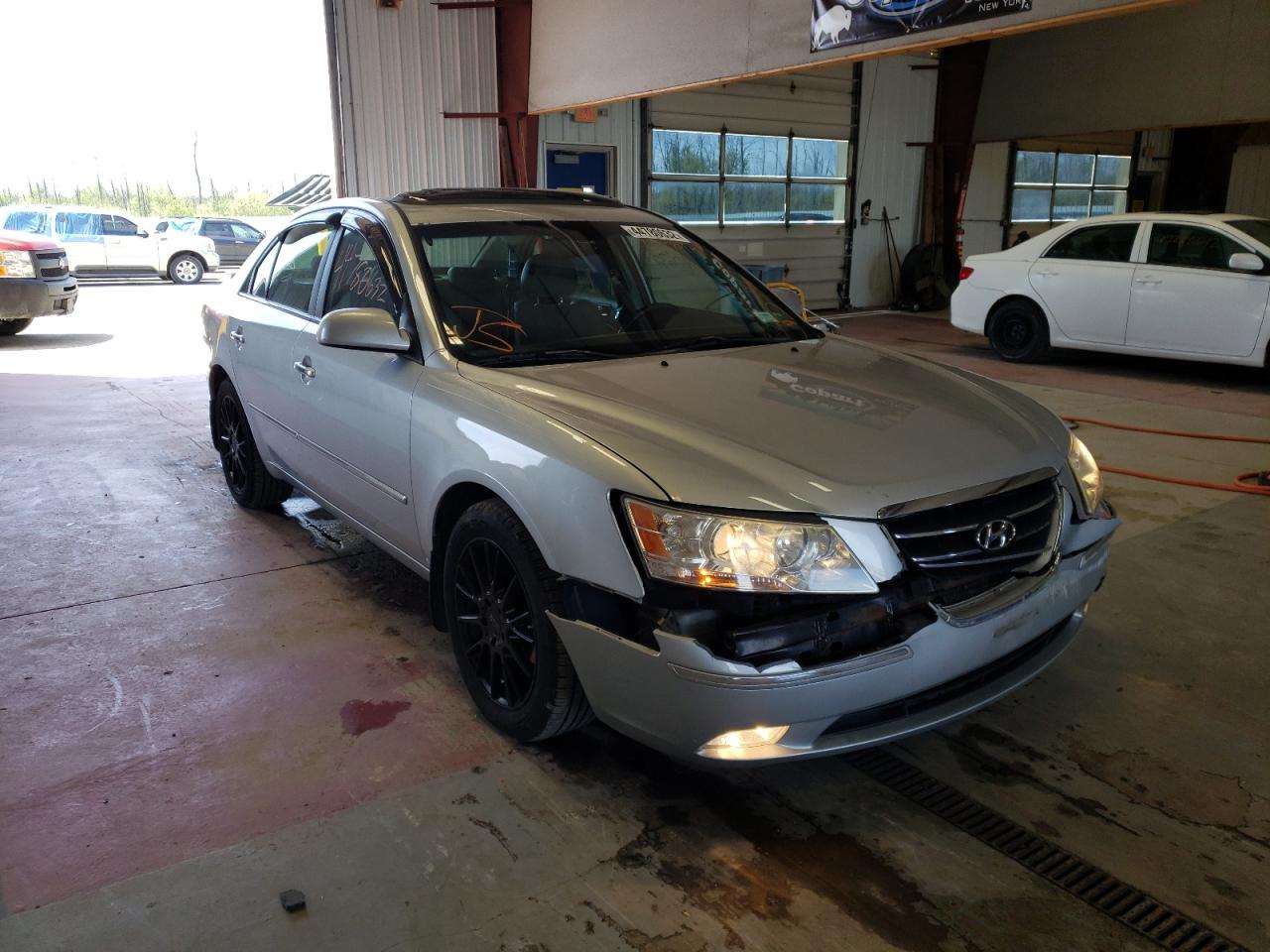 Photo 1 from auction – 2010 HYUNDAI SONATA SE with VIN 5NPEU4AC4AH607419