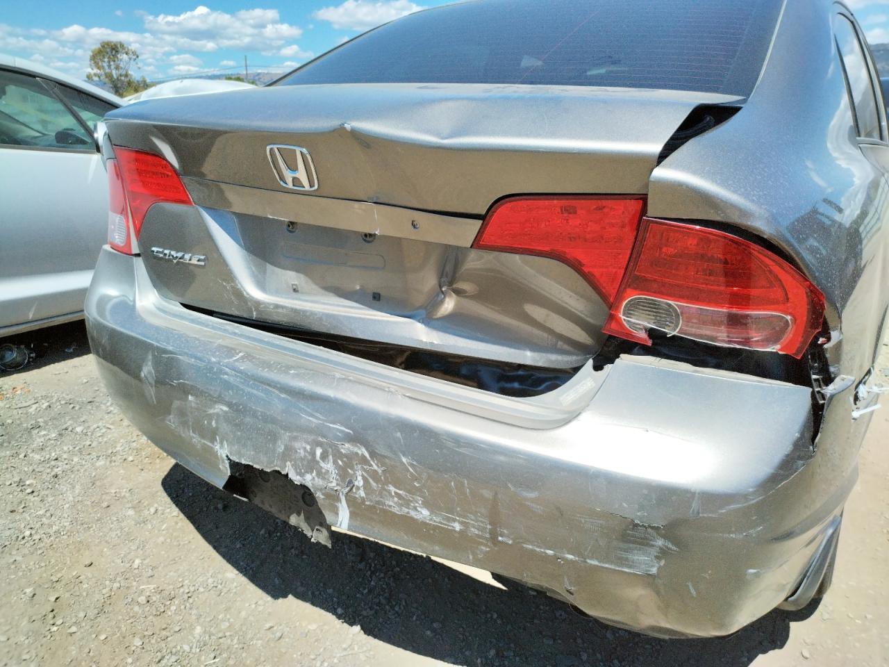 Photo 9 from auction – 2008 HONDA CIVIC LX with VIN 2HGFA16508H353900