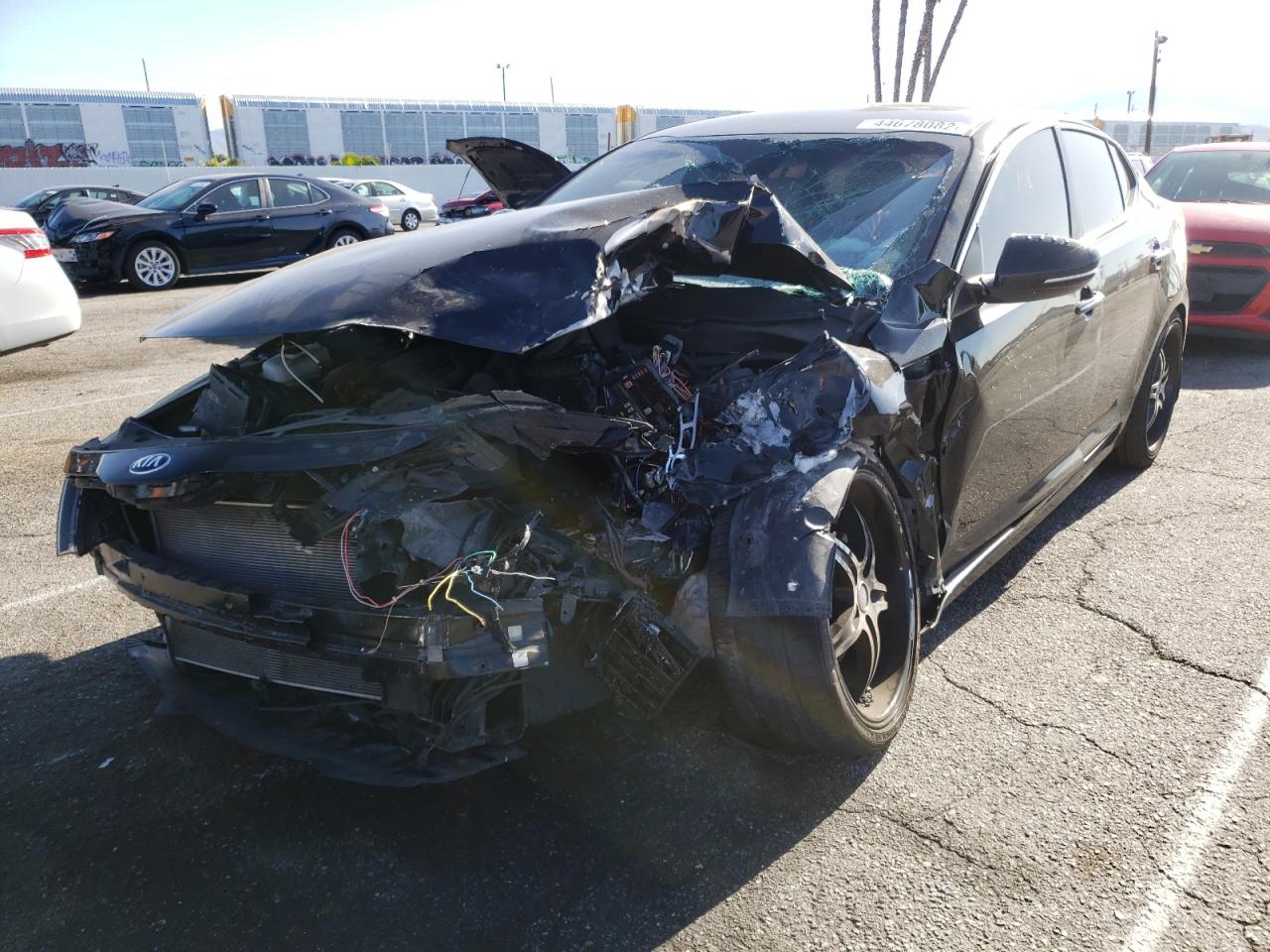 Photo 2 from auction – 2014 KIA OPTIMA LX with VIN 5XXGM4A79EG327380