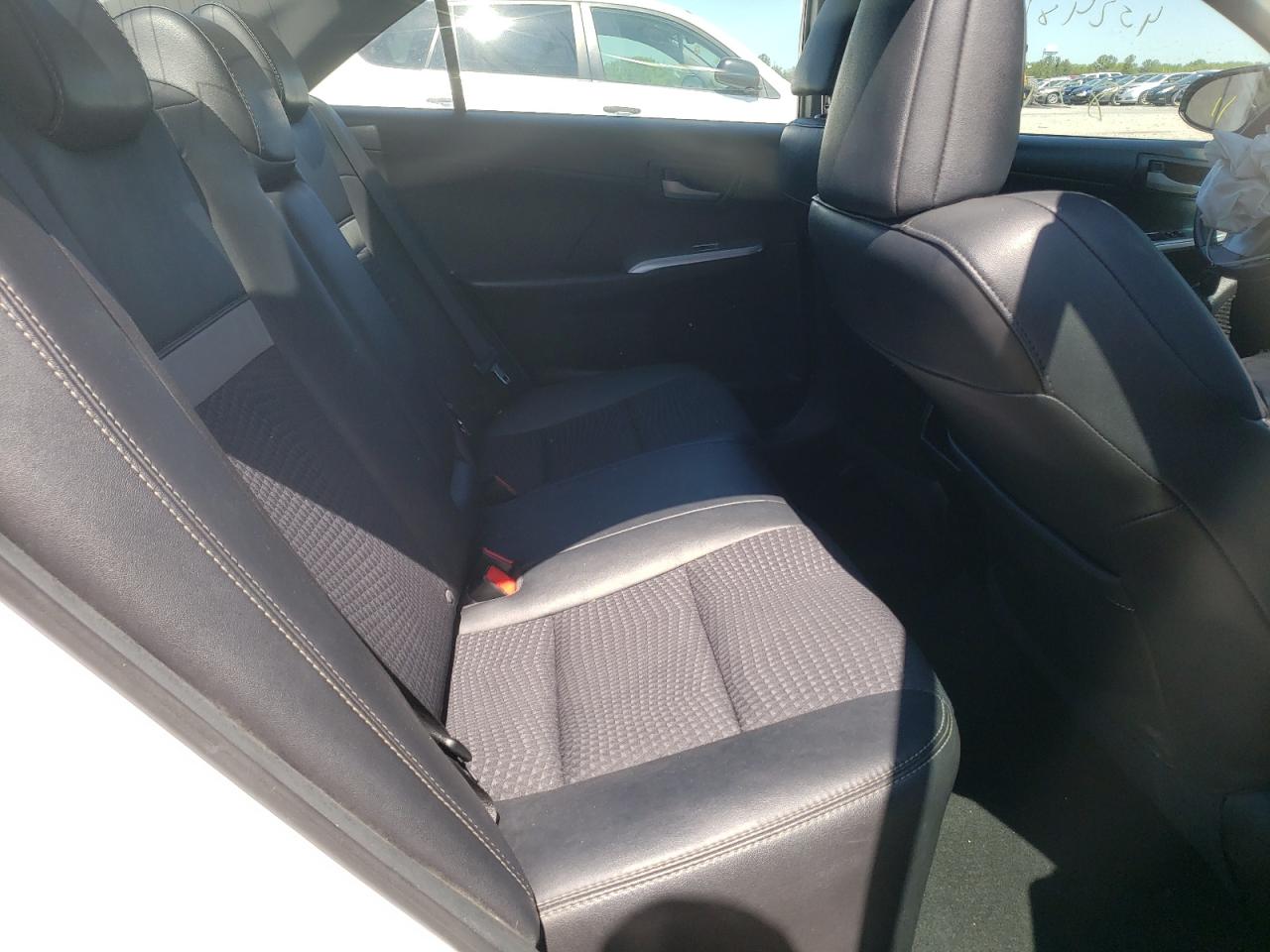 Photo 6 from auction – 2014 TOYOTA CAMRY L with VIN 4T1BF1FK1EU809296
