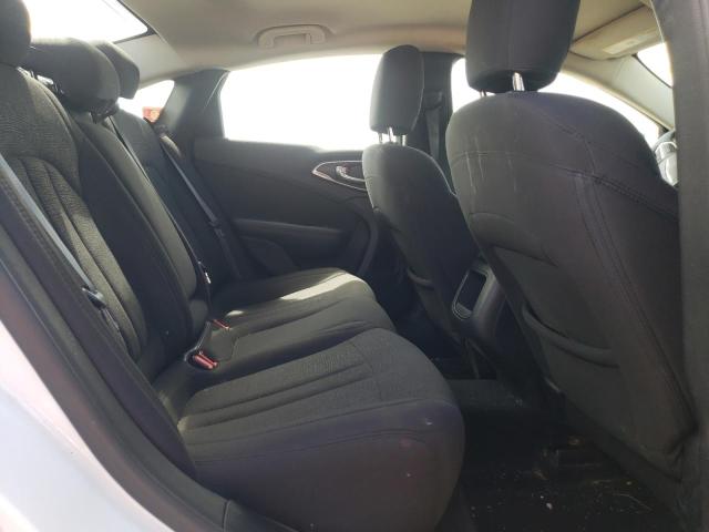 Photo 6 from auction – 2015 CHRYSLER 200 LIMITE with VIN 1C3CCCAB8FN646750