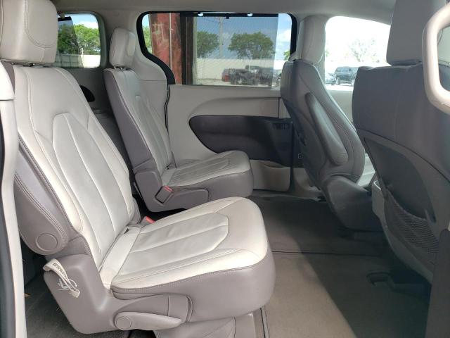 Photo 6 from auction – 2017 CHRYSLER PACIFICA T with VIN 2C4RC1BG1HR691832