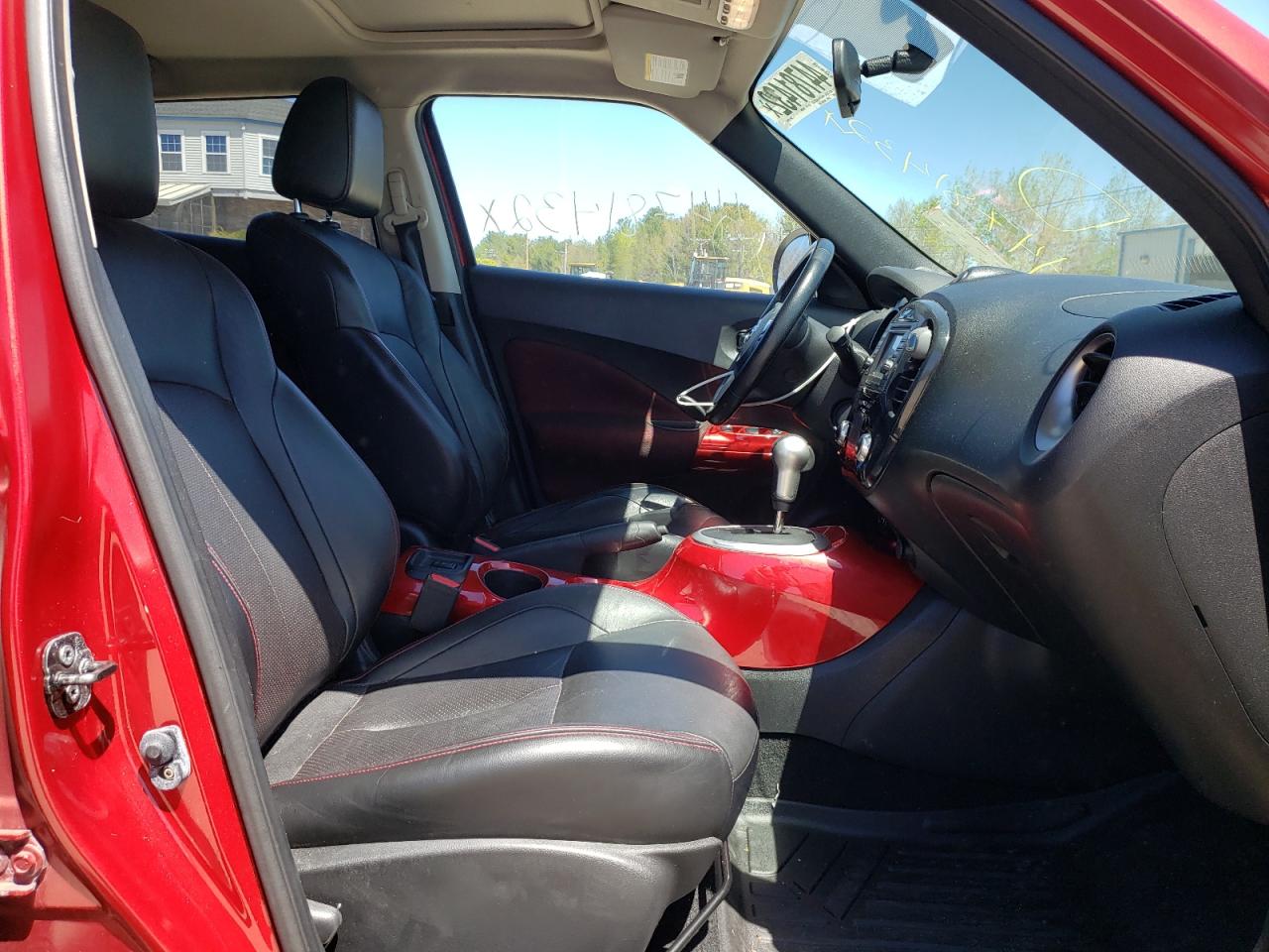 Photo 5 from auction – 2012 NISSAN JUKE S with VIN JN8AF5MV0CT117574