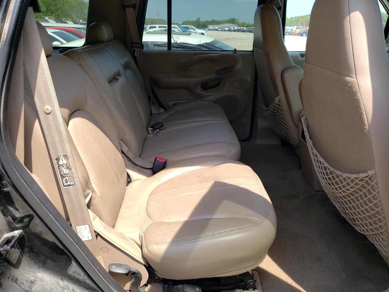 Photo 6 from auction – 1999 FORD EXPEDITION with VIN 1FMPU18LXXLA71573