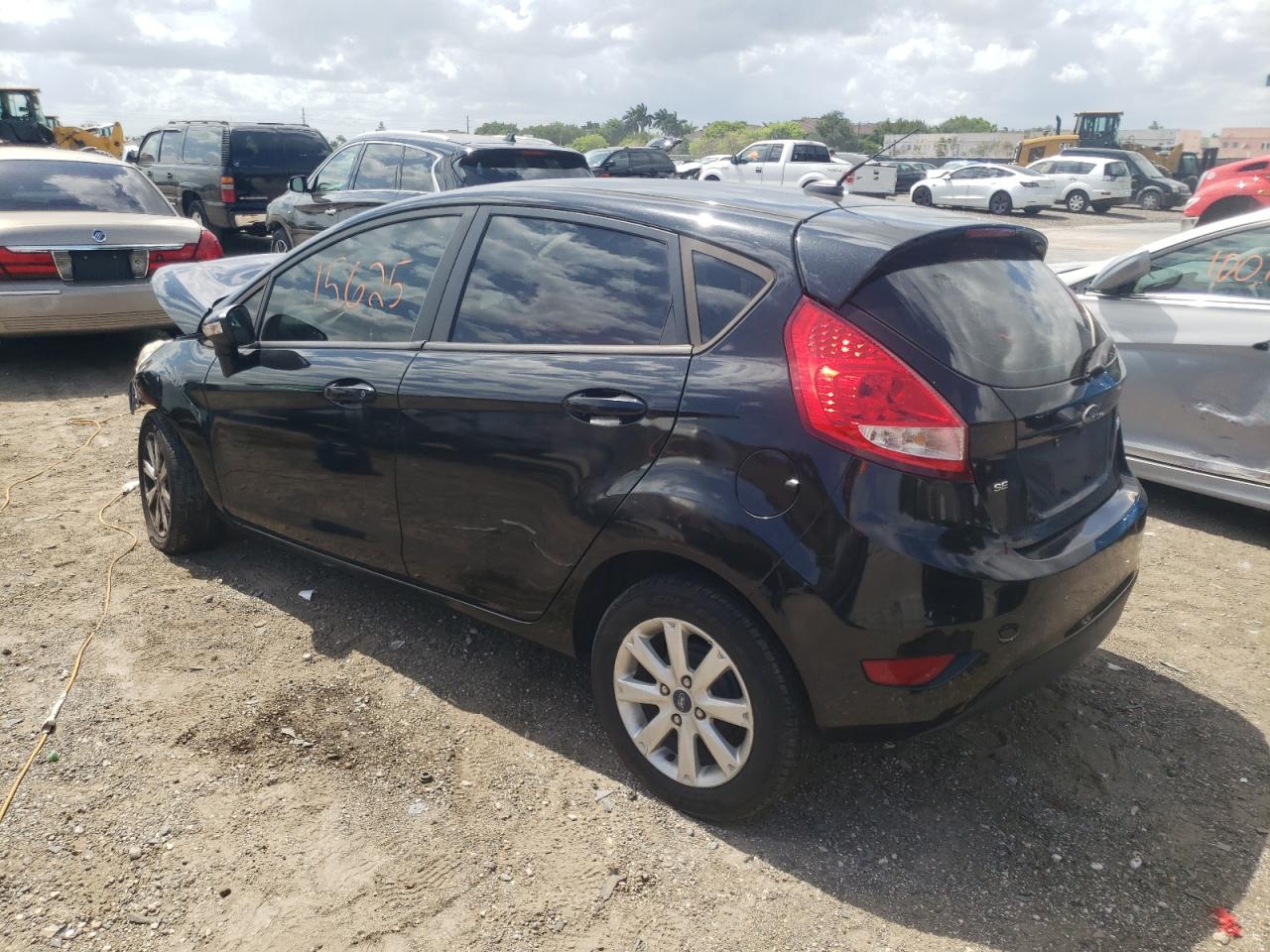 Photo 3 from auction – 2013 FORD FIESTA SE with VIN 3FADP4EJ2DM152411