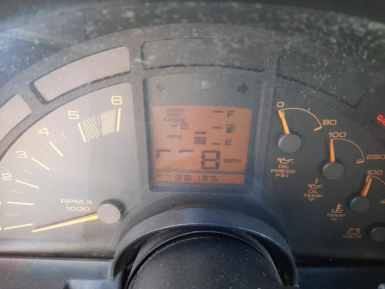 Photo 8 from auction – 1990 CHEVROLET CORVETTE with VIN 1G1YY2380L5107803