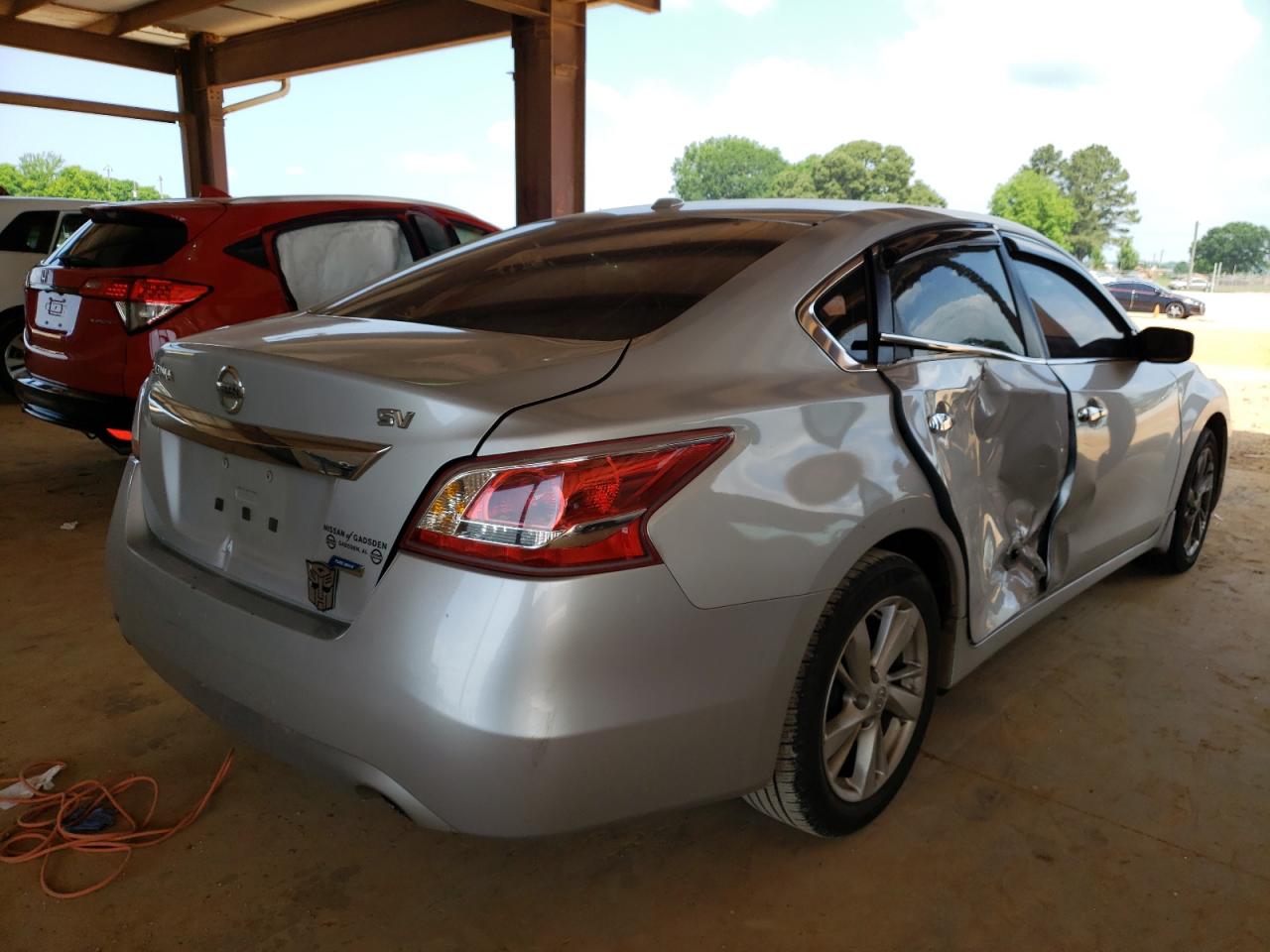 Photo 4 from auction – 2013 NISSAN ALTIMA 2.5 with VIN 1N4AL3AP9DN410416