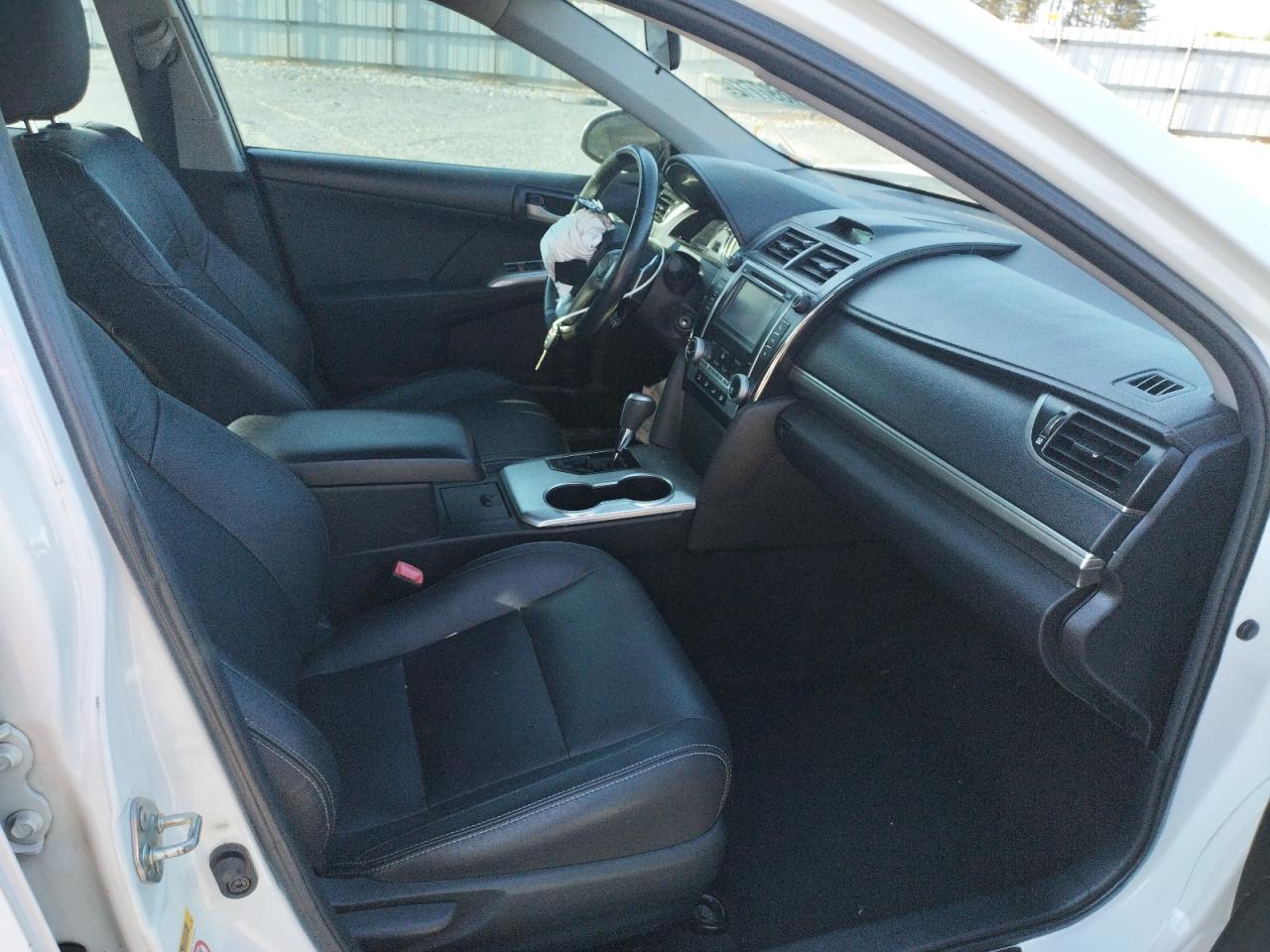 Photo 5 from auction – 2013 TOYOTA CAMRY L with VIN 4T1BF1FK7DU643266