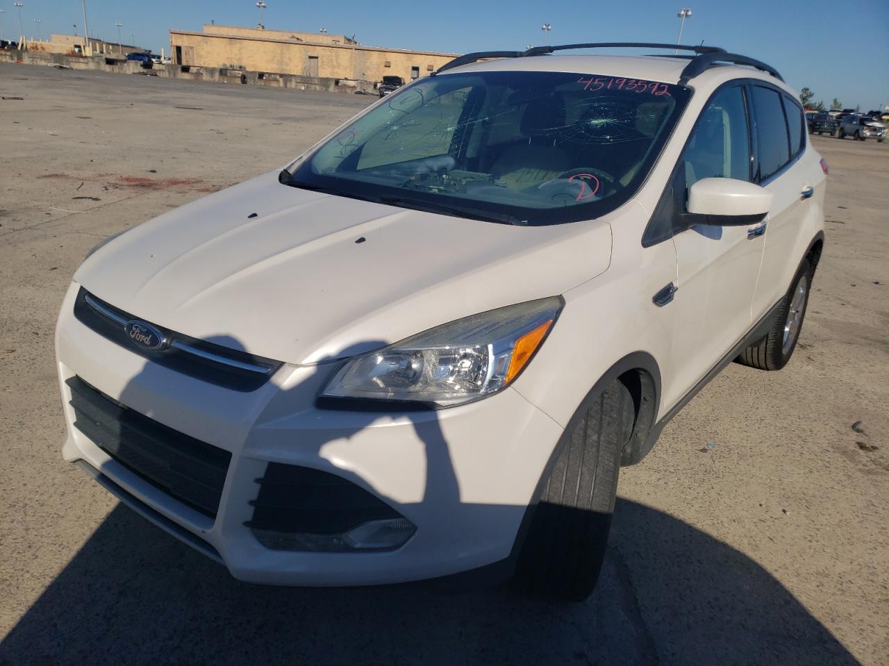 Photo 2 from auction – 2013 FORD ESCAPE SE with VIN 1FMCU0GX5DUC01469