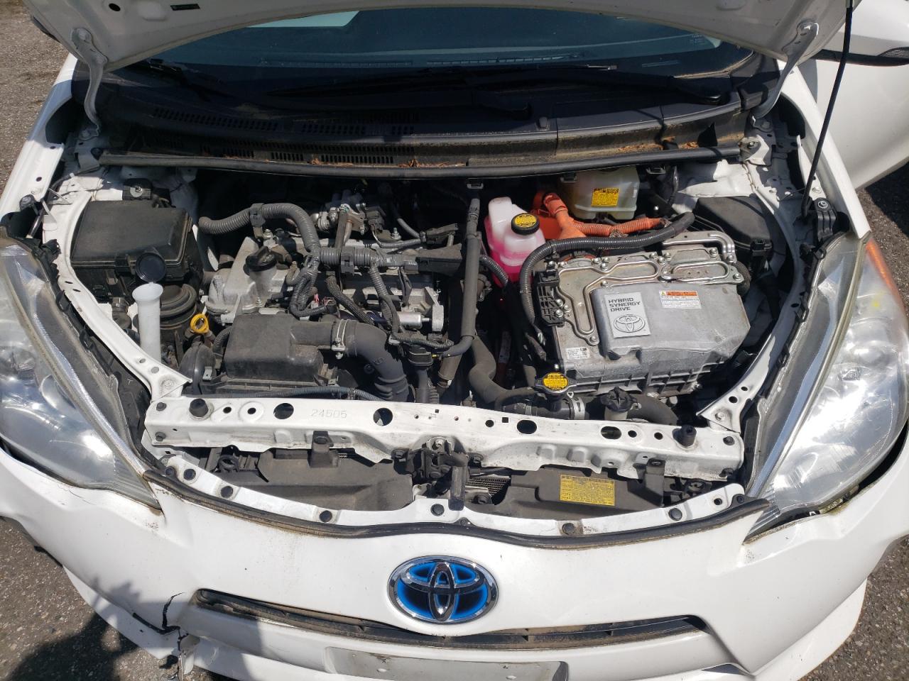 Photo 7 from auction – 2012 TOYOTA PRIUS C with VIN JTDKDTB3XC1003444