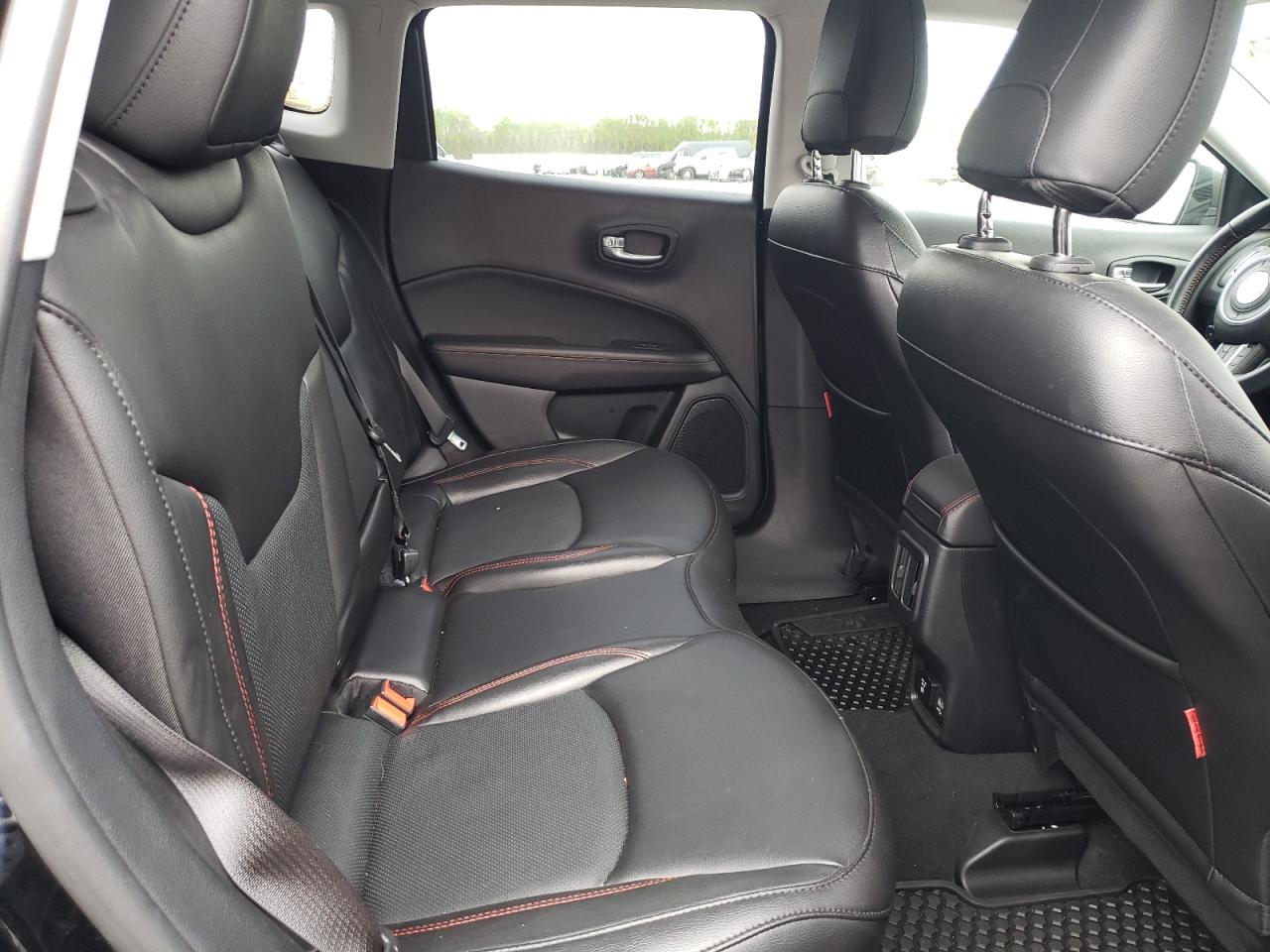 Photo 6 from auction – 2020 JEEP COMPASS TR with VIN 3C4NJDDB3LT227650