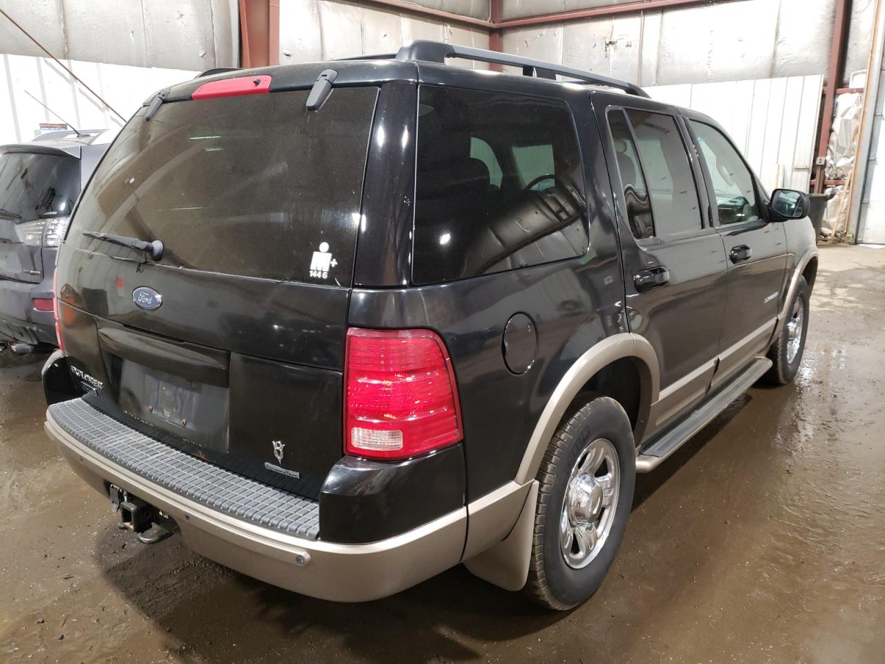 Photo 4 from auction – 2002 FORD EXPLORER E with VIN 1FMDU74W82ZC45068