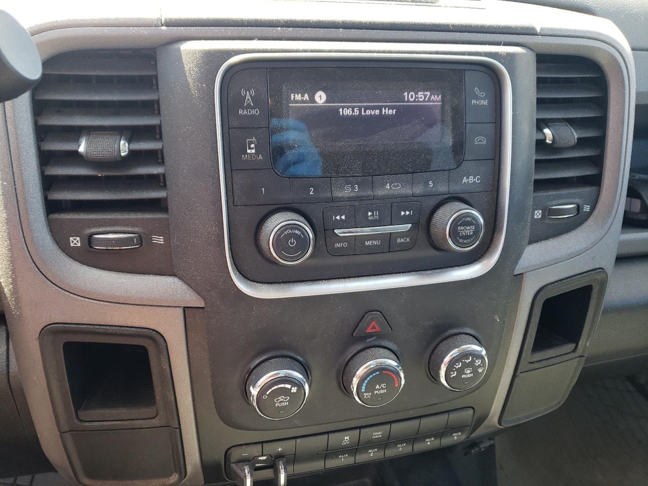 Photo 9 from auction – 2018 RAM 3500 ST with VIN 3C63R3GJ8JG335210