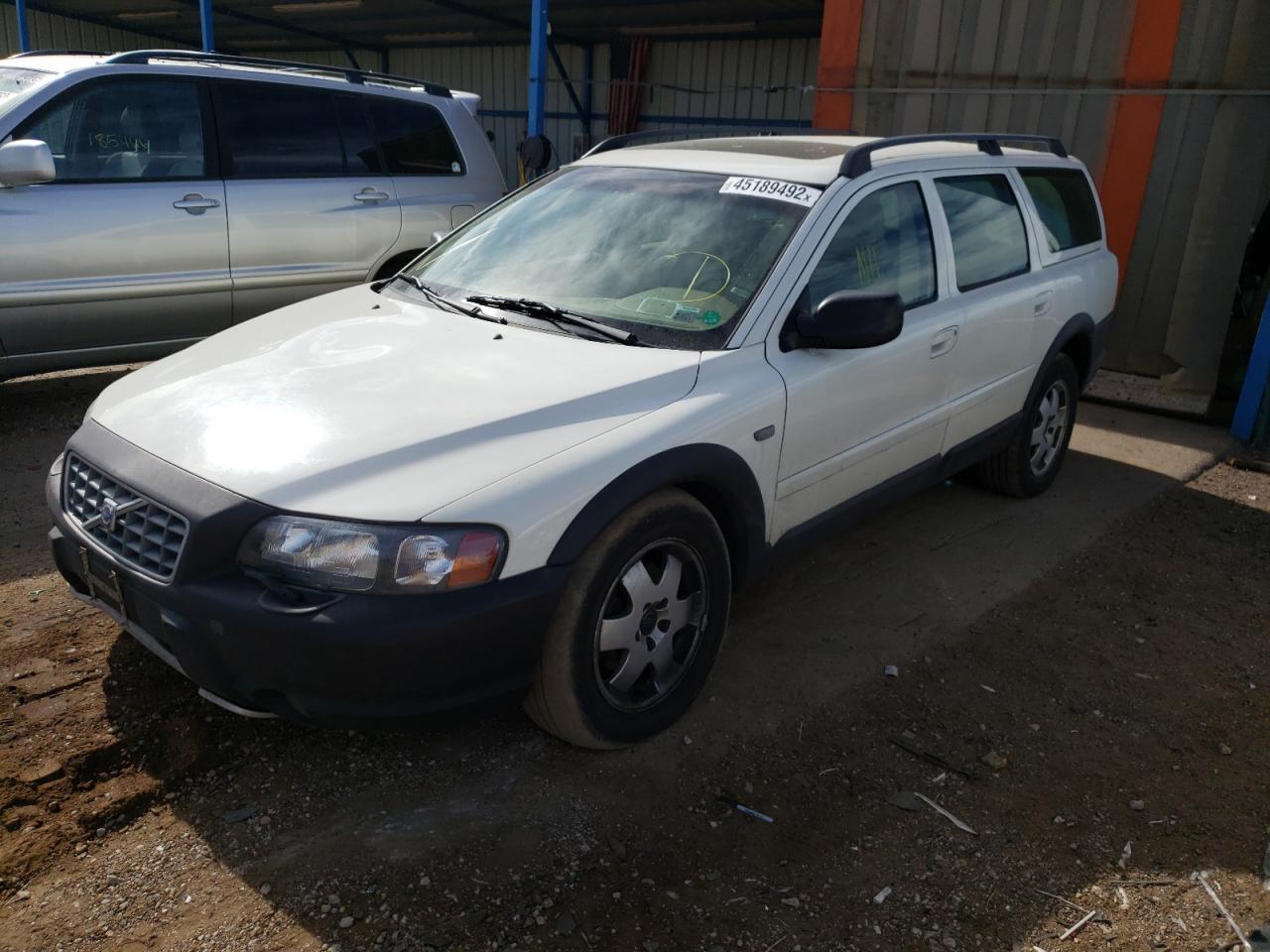 Photo 2 from auction – 2002 VOLVO V70 XC with VIN YV1SZ58D721054986
