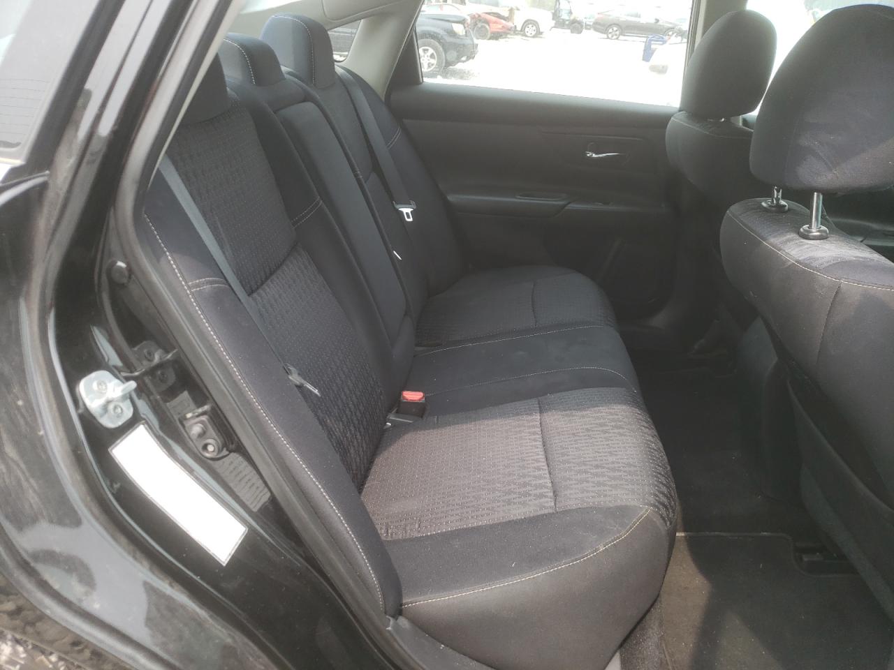 Photo 6 from auction – 2016 NISSAN ALTIMA 2.5 with VIN 1N4AL3AP0GC193550
