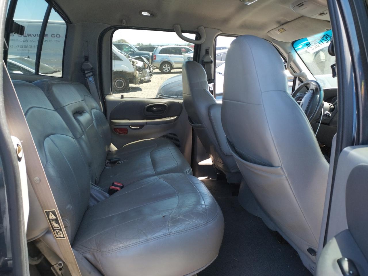 Photo 6 from auction – 2001 FORD F150 SUPER with VIN 1FTRW07LX1KE39153