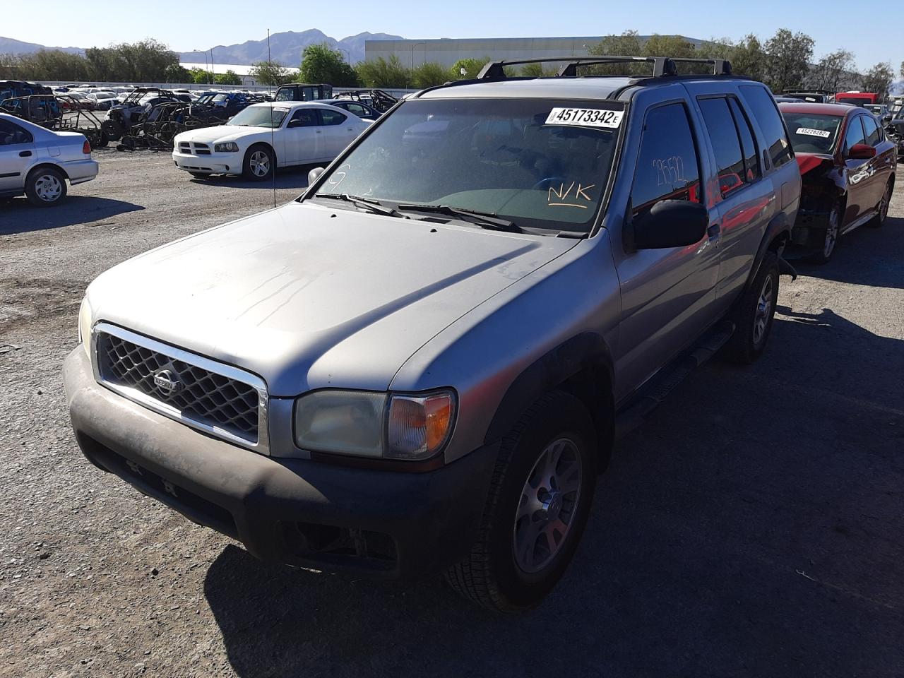 Photo 2 from auction – 2000 NISSAN PATHFINDER with VIN JN8AR07S0YW400834