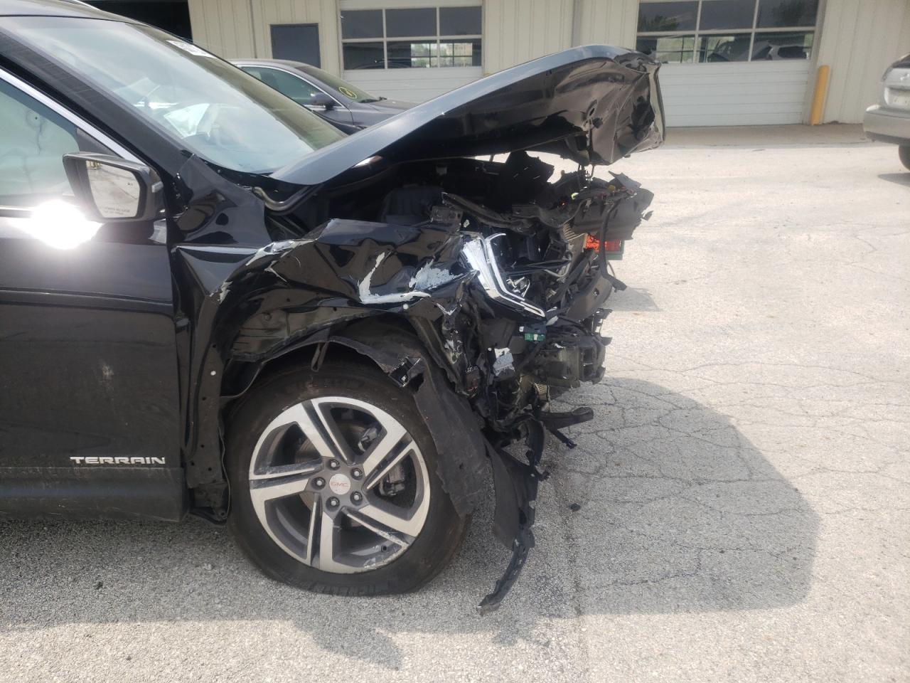 Photo 9 from auction – 2018 GMC TERRAIN SL with VIN 3GKALPEVXJL387433