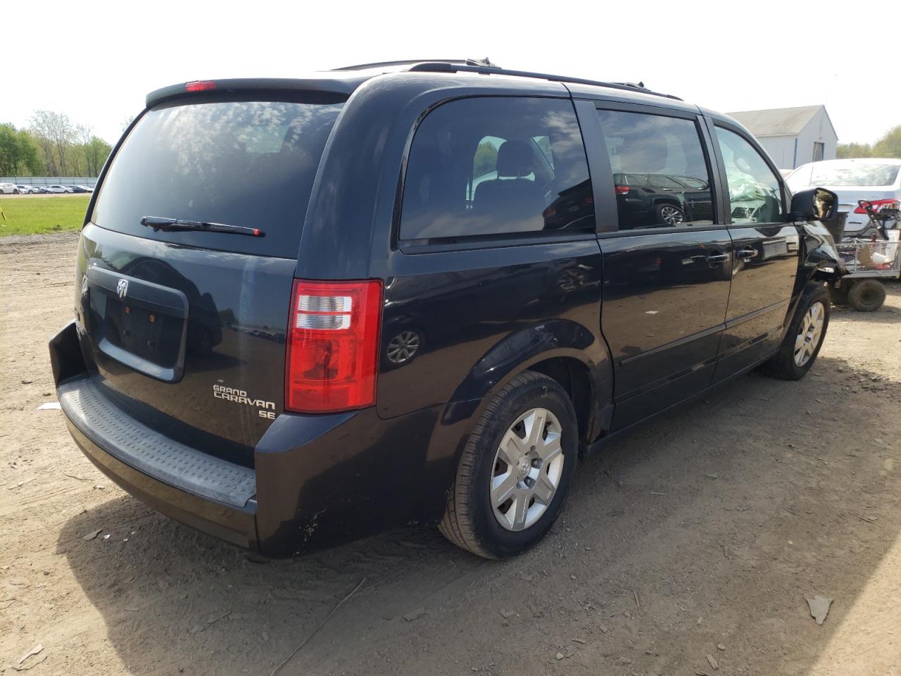 Photo 14 from auction – 2010 DODGE GRAND CARA with VIN 2D4RN4DE2AR394326