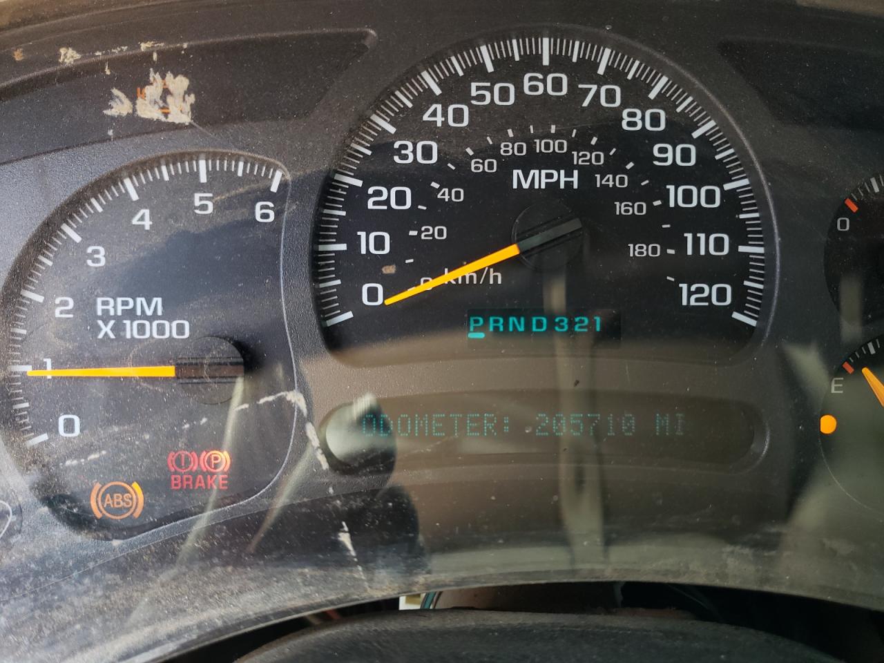 Photo 8 from auction – 2004 CHEVROLET SILVERADO with VIN 2GCEK19T741182292