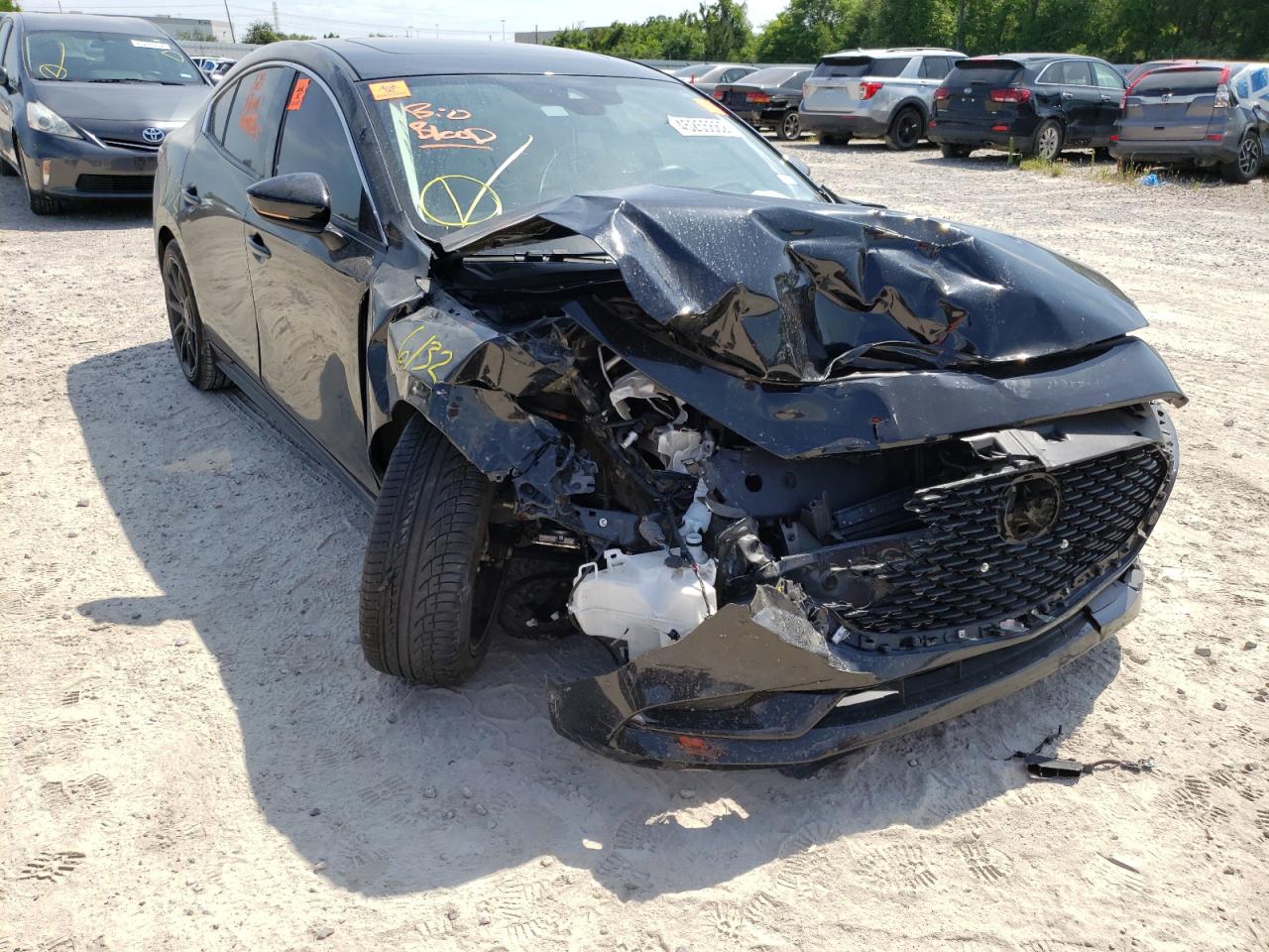 Photo 1 from auction – 2020 MAZDA 3 PREMIUM with VIN 3MZBPAEM4LM135731