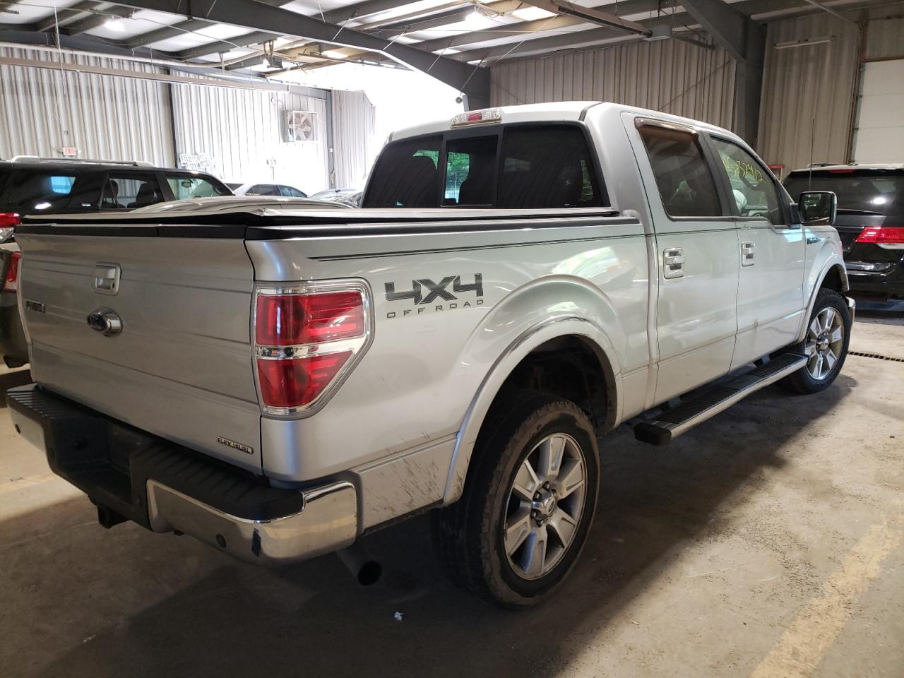 Photo 4 from auction – 2011 FORD F150 SUPER with VIN 1FTFW1EF6BFA36366