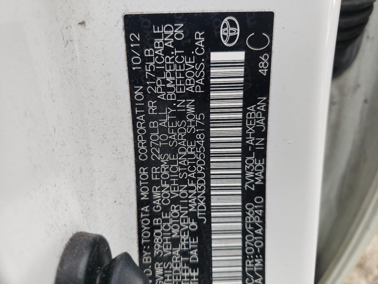 Photo 10 from auction – 2013 TOYOTA PRIUS with VIN JTDKN3DU9D5548175