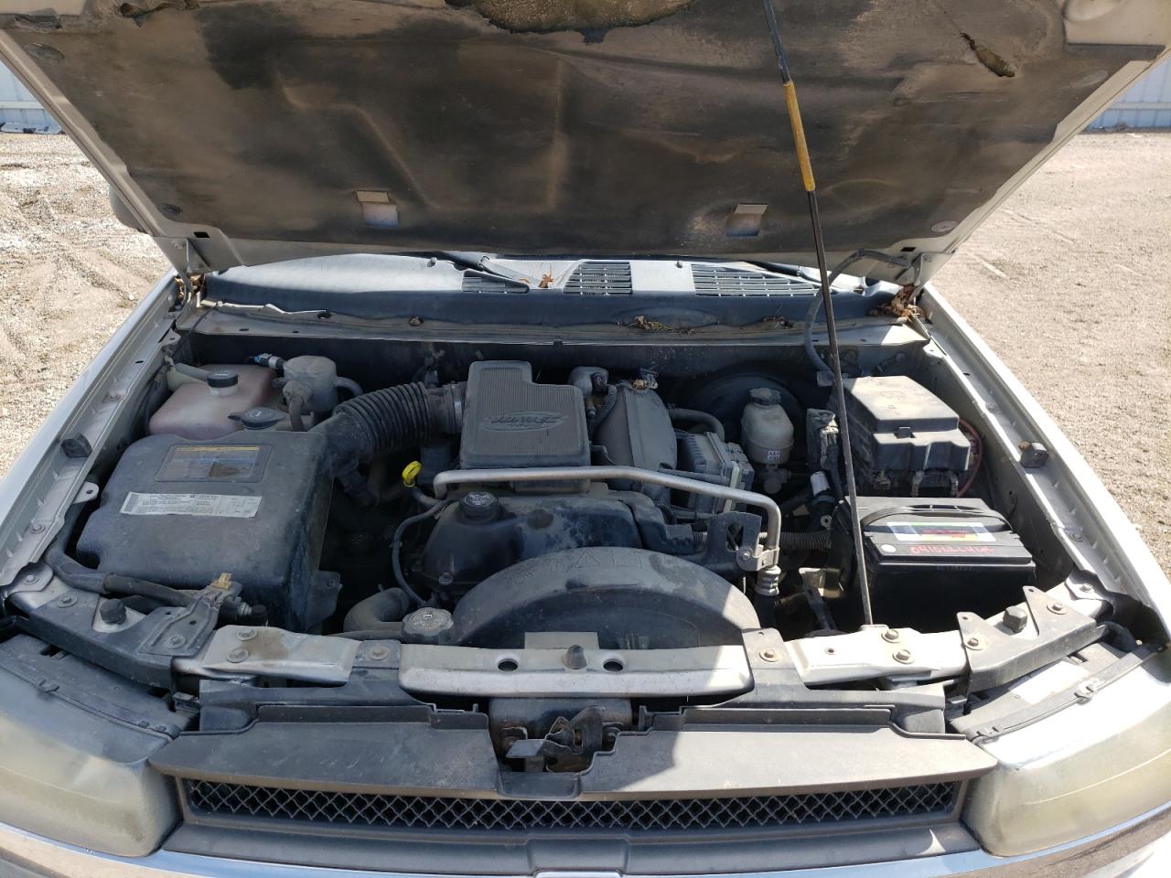 Photo 7 from auction – 2004 CHEVROLET TRAILBLAZE with VIN 1GNDT13S842393582