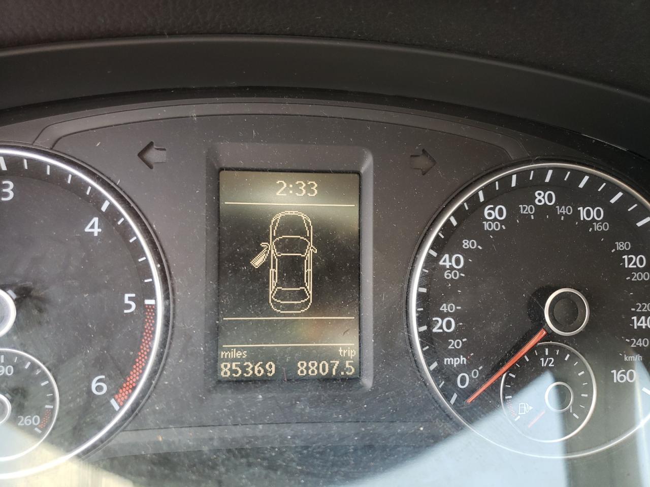 Photo 8 from auction – 2012 VOLKSWAGEN PASSAT SE with VIN 1VWBN7A3XCC090558