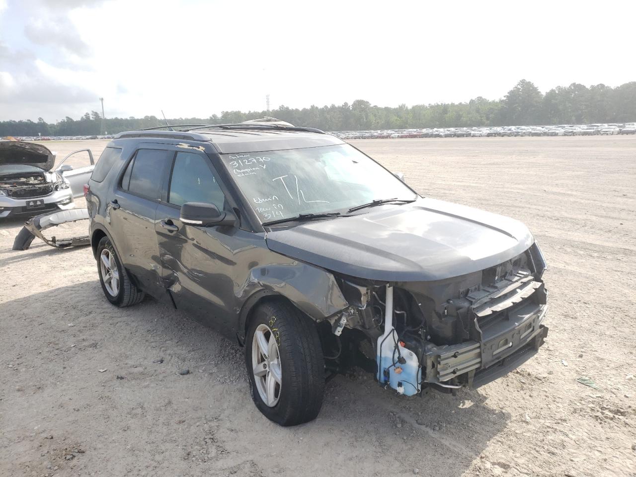 FORD EXPLORER X 2019 with VIN 1FM5K7DH0KGB28804 - Photo from auction