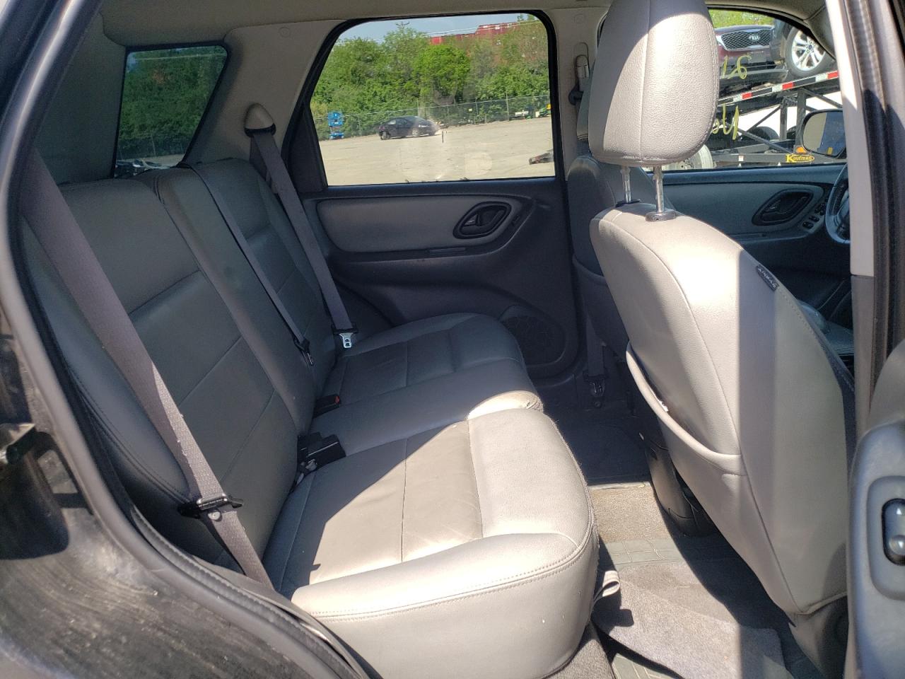 Photo 6 from auction – 2007 FORD ESCAPE HEV with VIN 1FMCU59H27KA15939