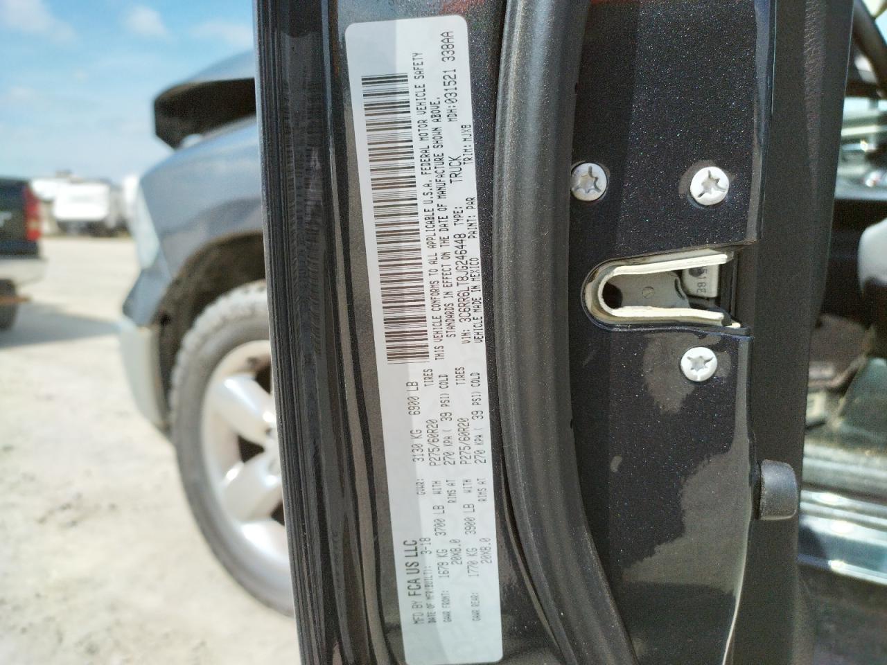 Photo 10 from auction – 2018 RAM 1500 SLT with VIN 3C6RR6LT8JG246448