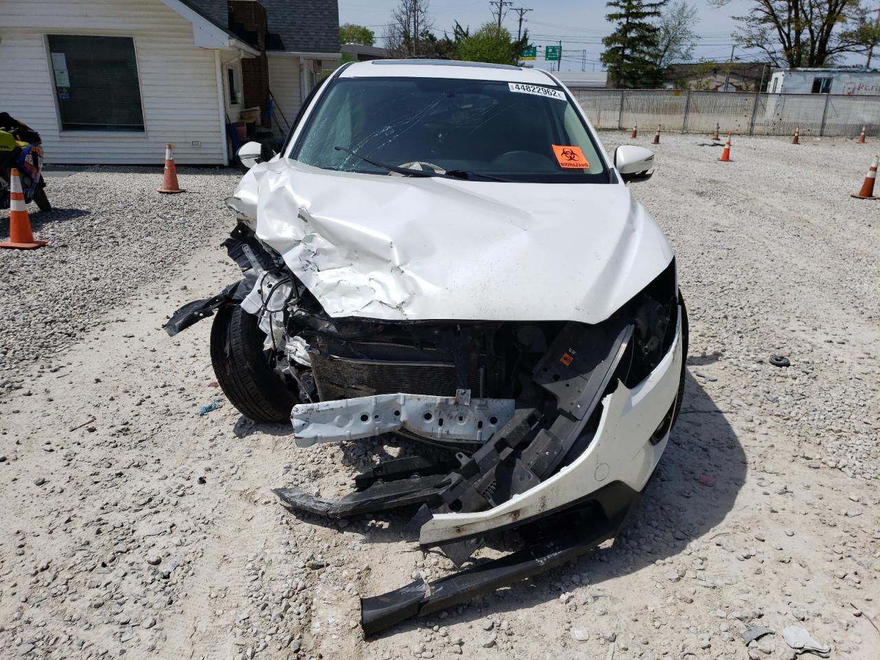 Photo 7 from auction – 2015 MAZDA CX-5 TOURI with VIN JM3KE4CY6F0542593