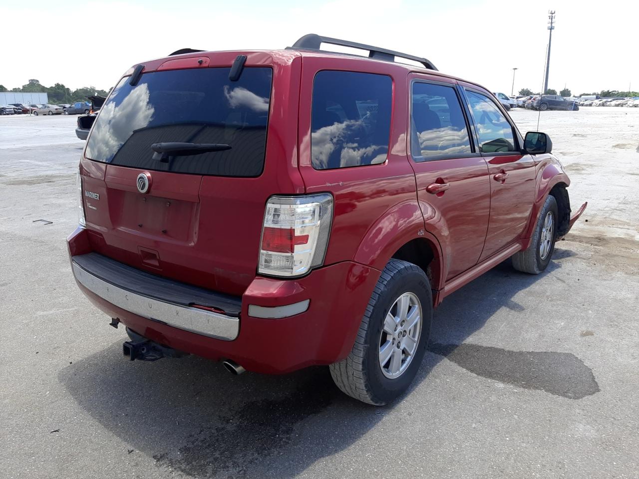 Photo 4 from auction – 2011 MERCURY MARINER with VIN 4M2CN8B78BKJ01781