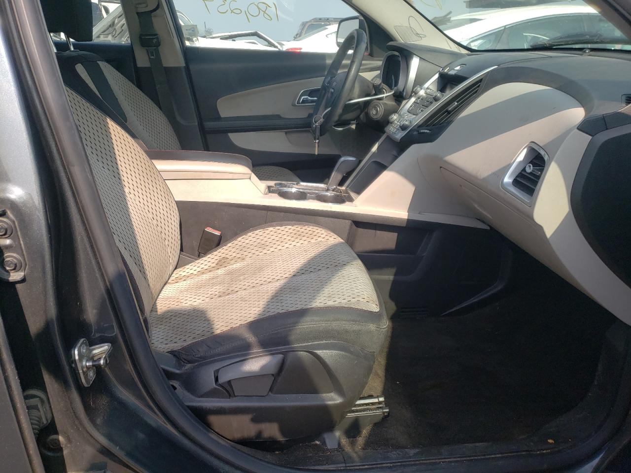 Photo 5 from auction – 2011 CHEVROLET EQUINOX LS with VIN 2GNALBEC5B1278546