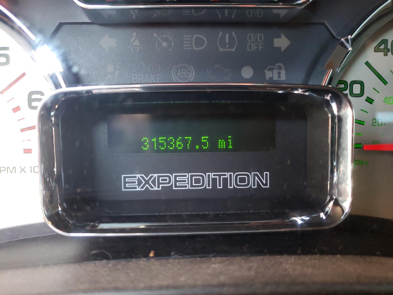 Photo 8 from auction – 2007 FORD EXPEDITION with VIN 1FMFK17567LA24786