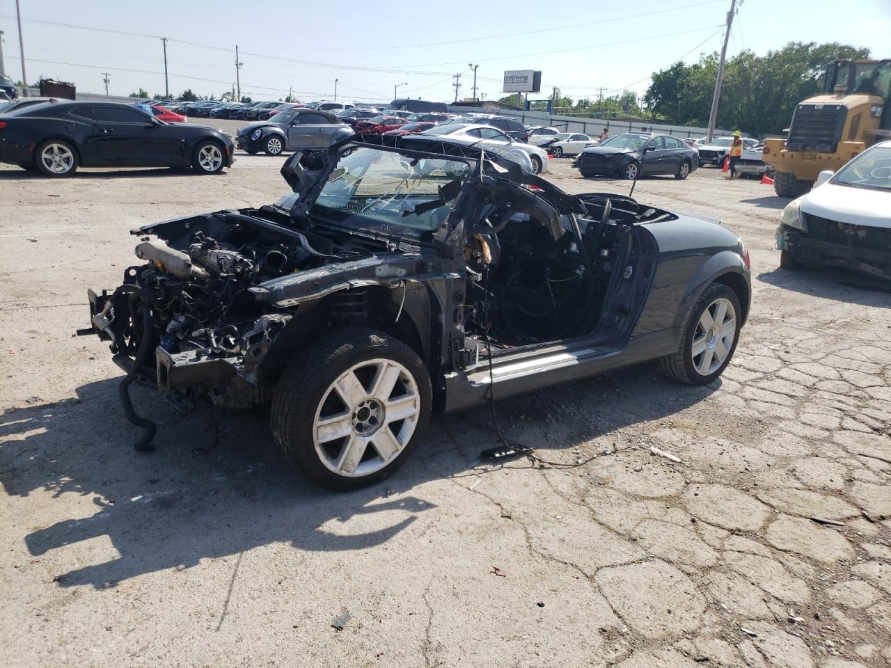 Photo 10 from auction – 2004 AUDI TT with VIN TRUTC28N941013948